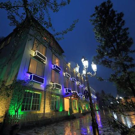לשאן Panshan Tingquan Tuwo Holiday Resort מראה חיצוני תמונה
