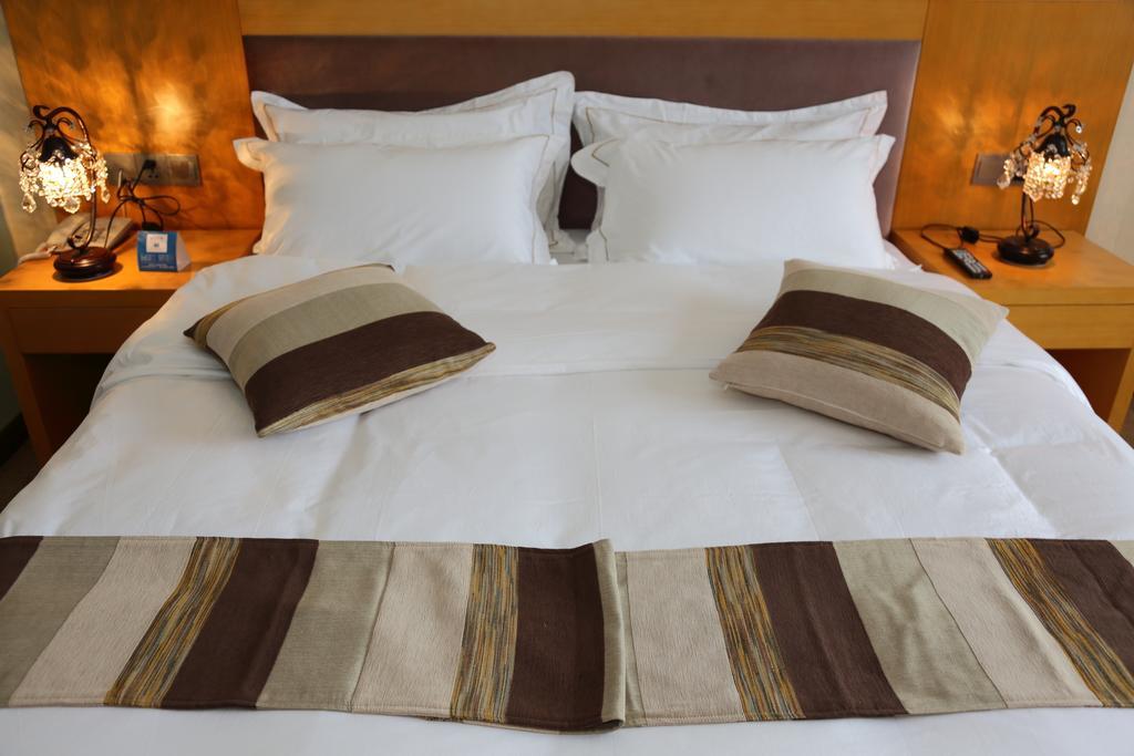 לשאן Panshan Tingquan Tuwo Holiday Resort חדר תמונה