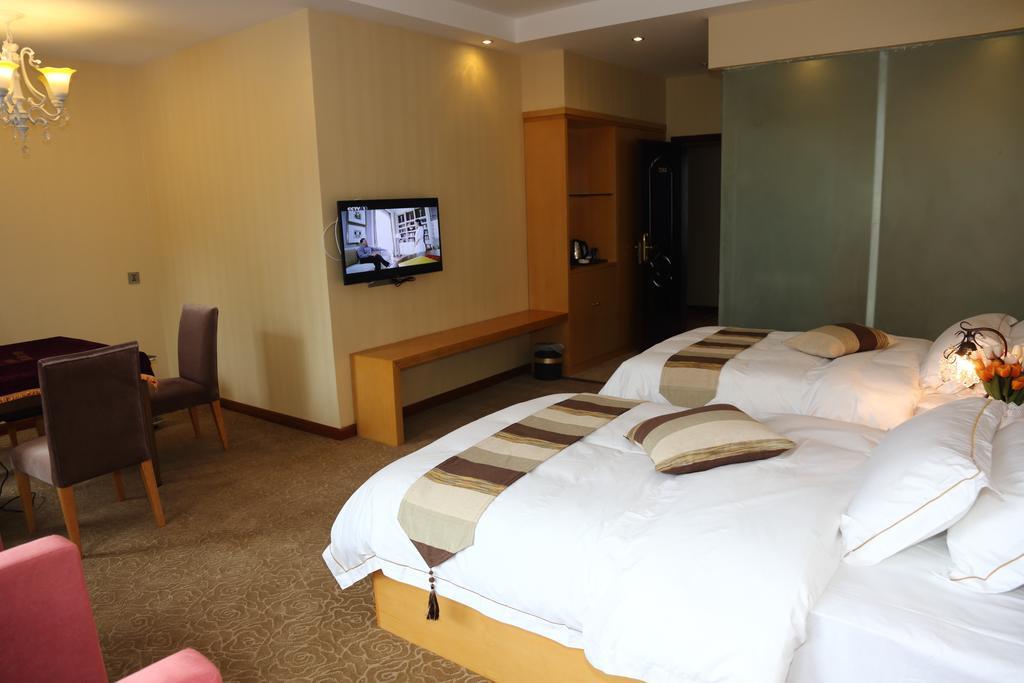 לשאן Panshan Tingquan Tuwo Holiday Resort חדר תמונה