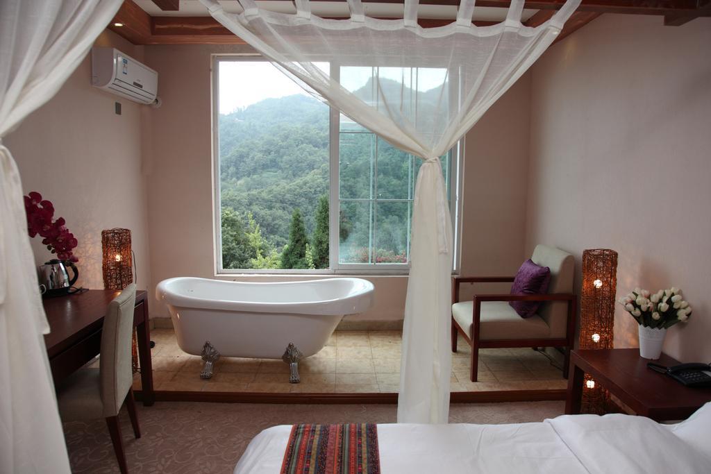 לשאן Panshan Tingquan Tuwo Holiday Resort חדר תמונה